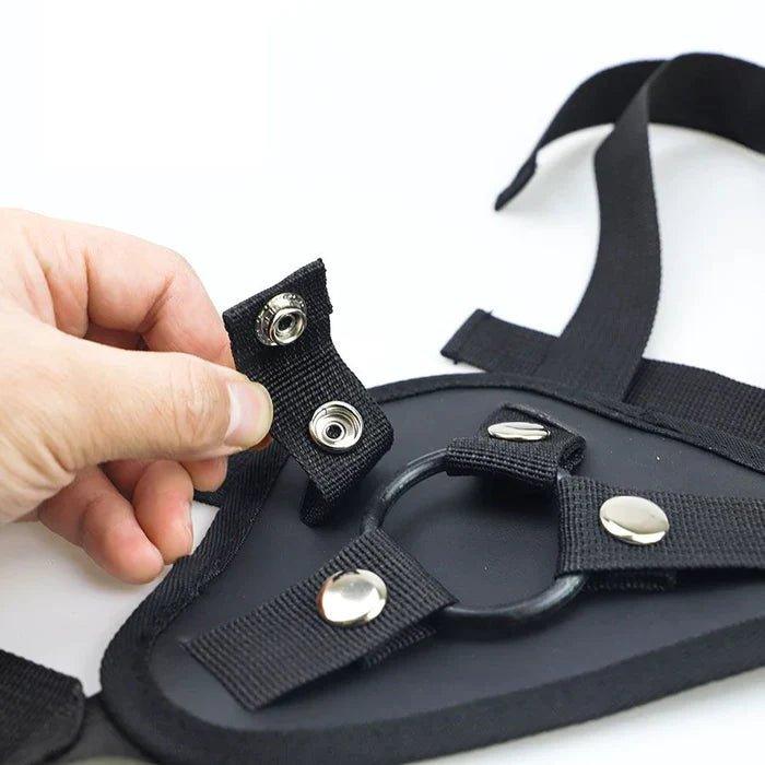 Cinta com Pênis Bullet Realista disponível em 3 tamanhos - prazervip
